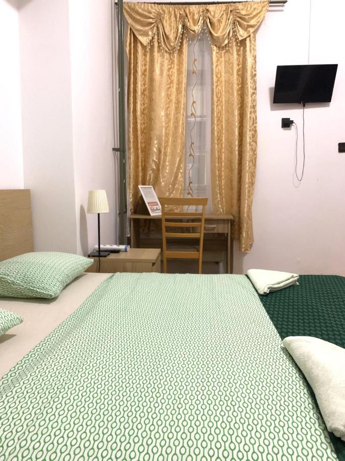 Kecskemeti Rooms ブダペスト エクステリア 写真