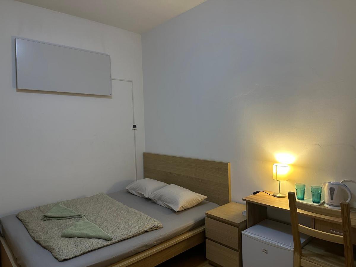 Kecskemeti Rooms ブダペスト エクステリア 写真