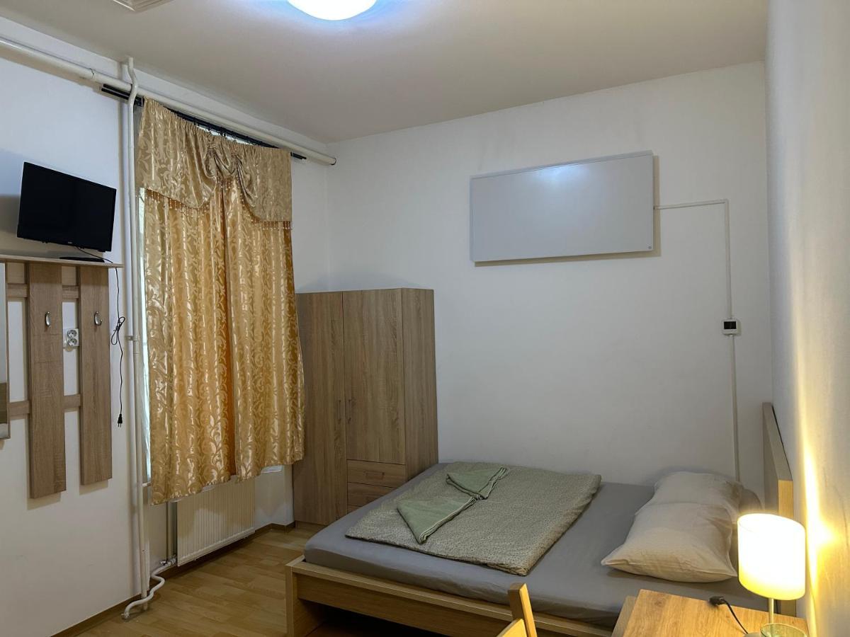 Kecskemeti Rooms ブダペスト エクステリア 写真
